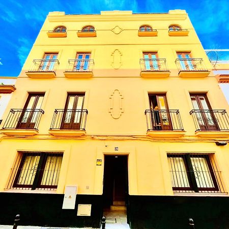 Click Triana Apartment Sevilla Bagian luar foto
