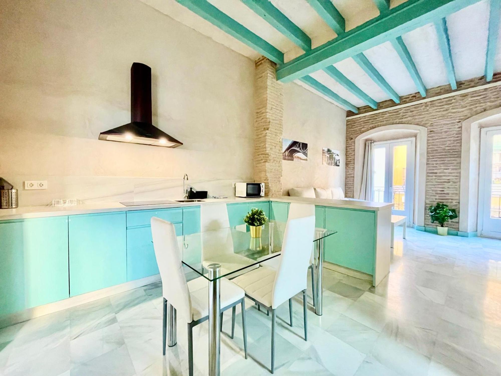 Click Triana Apartment Sevilla Bagian luar foto