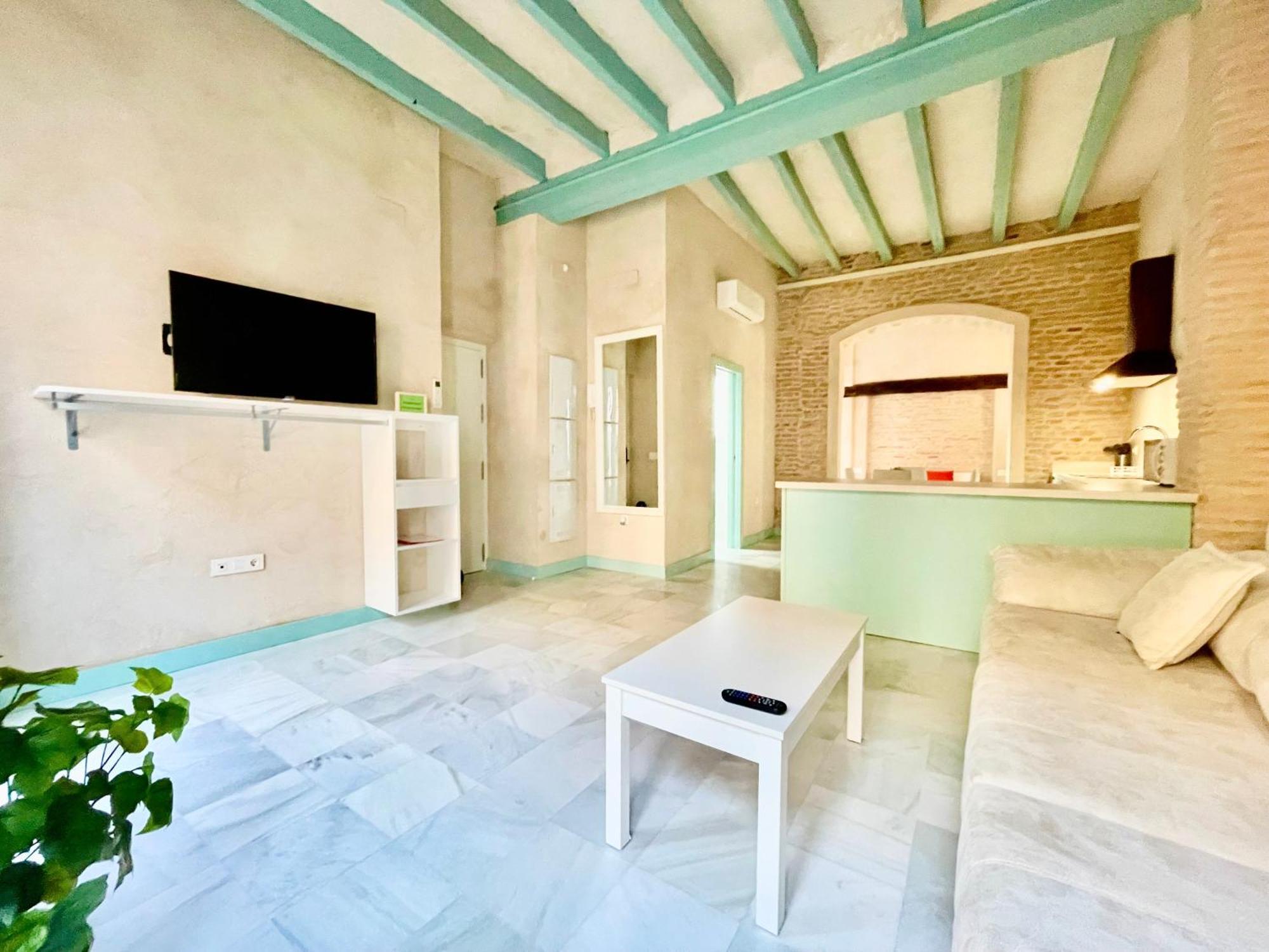 Click Triana Apartment Sevilla Bagian luar foto